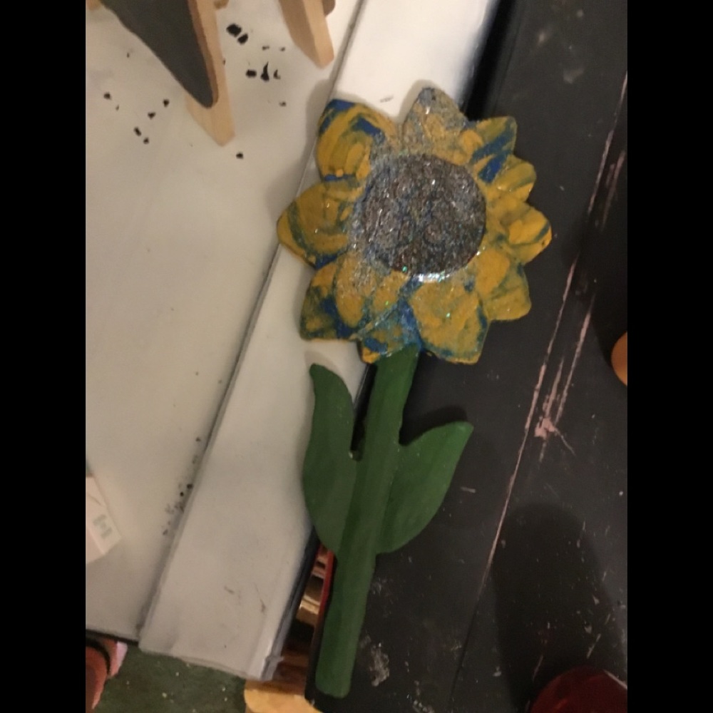 Wooden sunflower